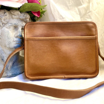 Vintage Coach British Tan Swagger